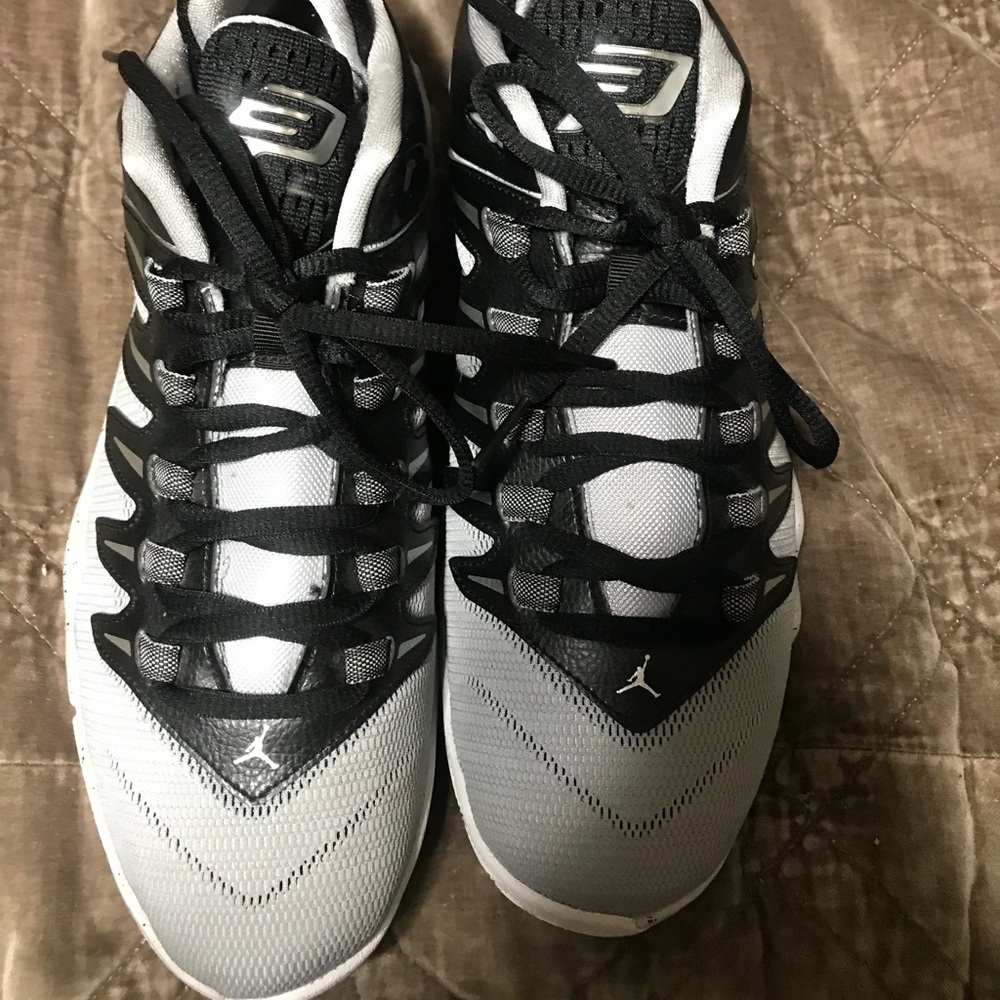 Air Jordan CP3 ix, Big Kids 7Y, Black Wolf Grey